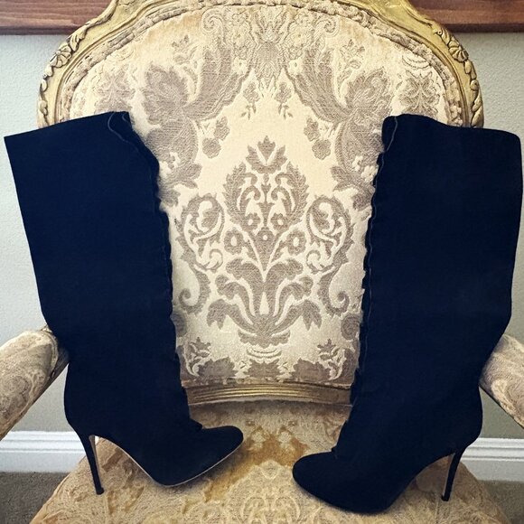 NEW VALENTINO GARAVANI BLACK SUEDE RUFFLE EMBELLISH KNEE BOOTS ITALIAN 36.5 - Picture 6 of 8